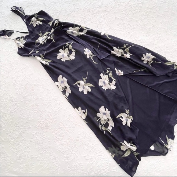 NWOT Lulus All Mine Navy Blue Floral Print High-Low Wrap Dress Small - Picture 2 of 6